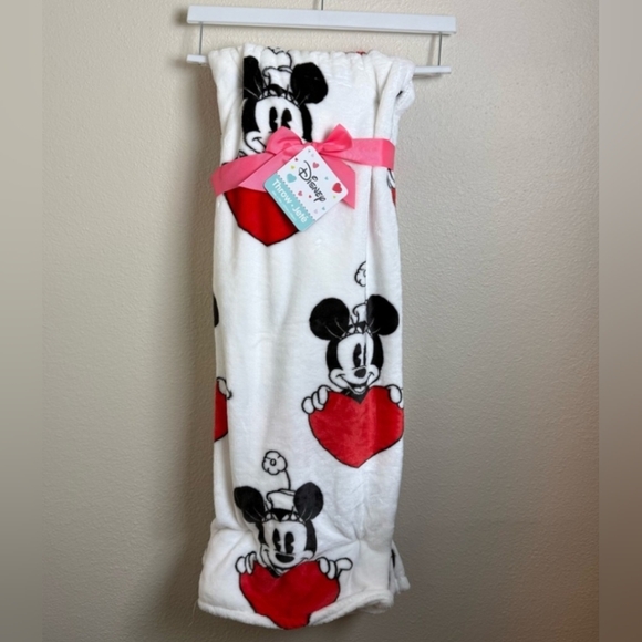 Disney Other - NWT Disney Mickey Mouse Plush Throw 50x70